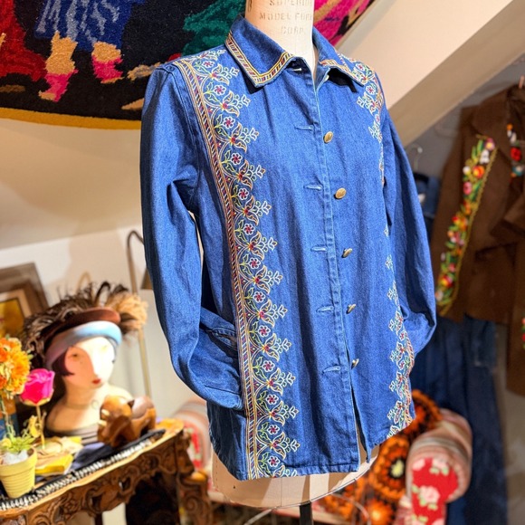 Bob‎ Mackie Vintage Blue Denim Shirt Jacket Floral Embroidered Size Small - Picture 2 of 10